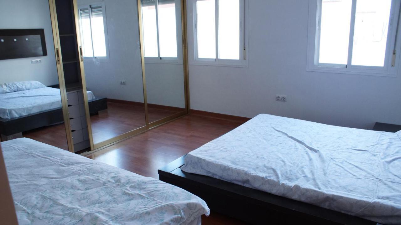 Piso En El Tardon Apartment Sevilla Bagian luar foto